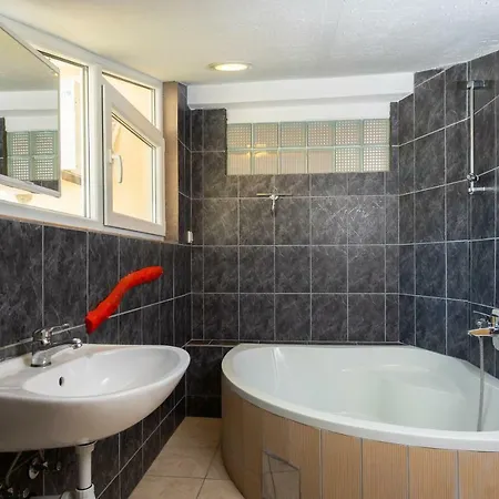 Appartamento Sea Village Lodging Omiš
